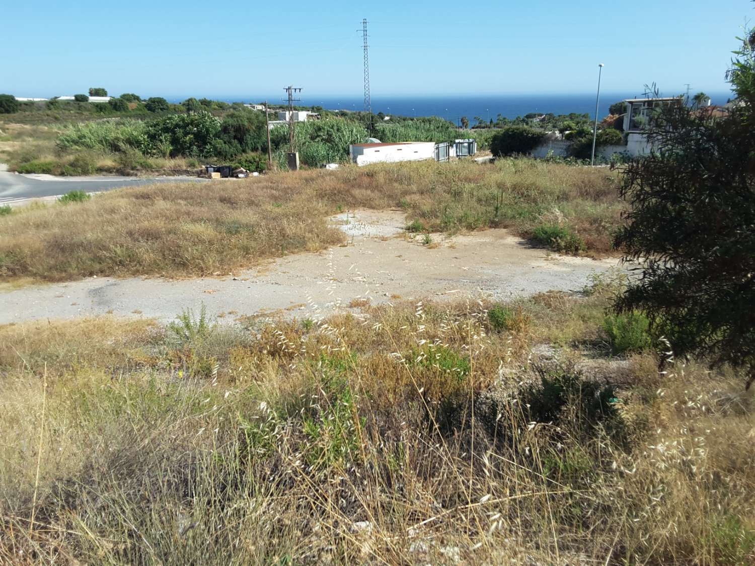 Se vende solar urbano en Fuente Baden Nerja