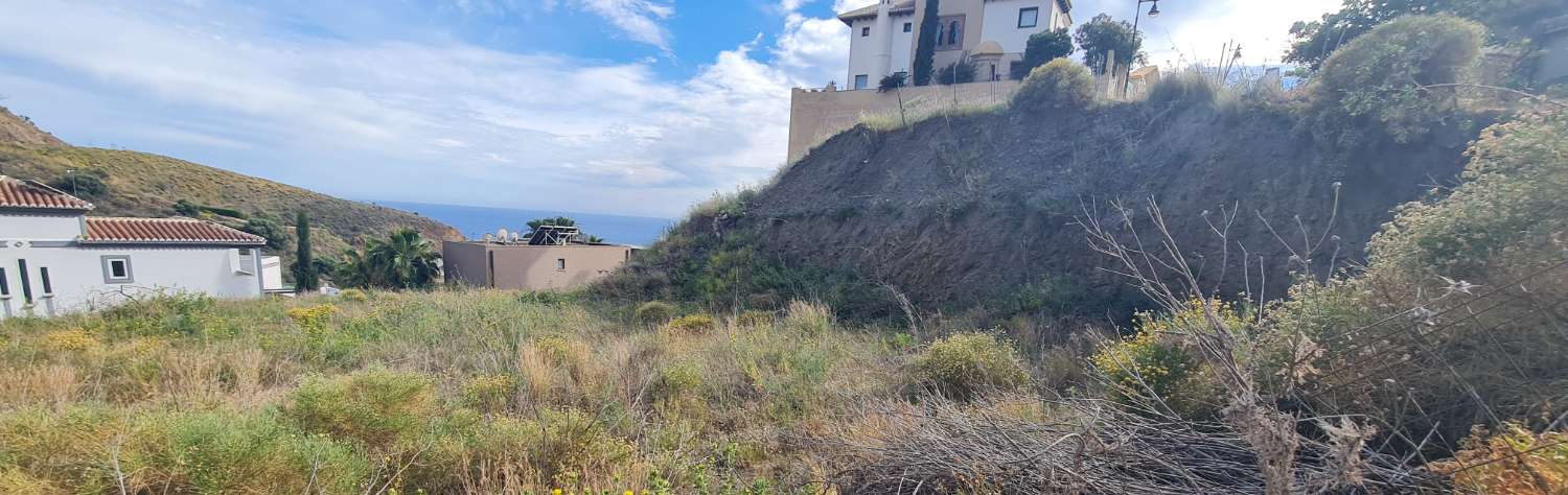 Parcela urbana 1050 m² en el Peñoncillo - Torrox