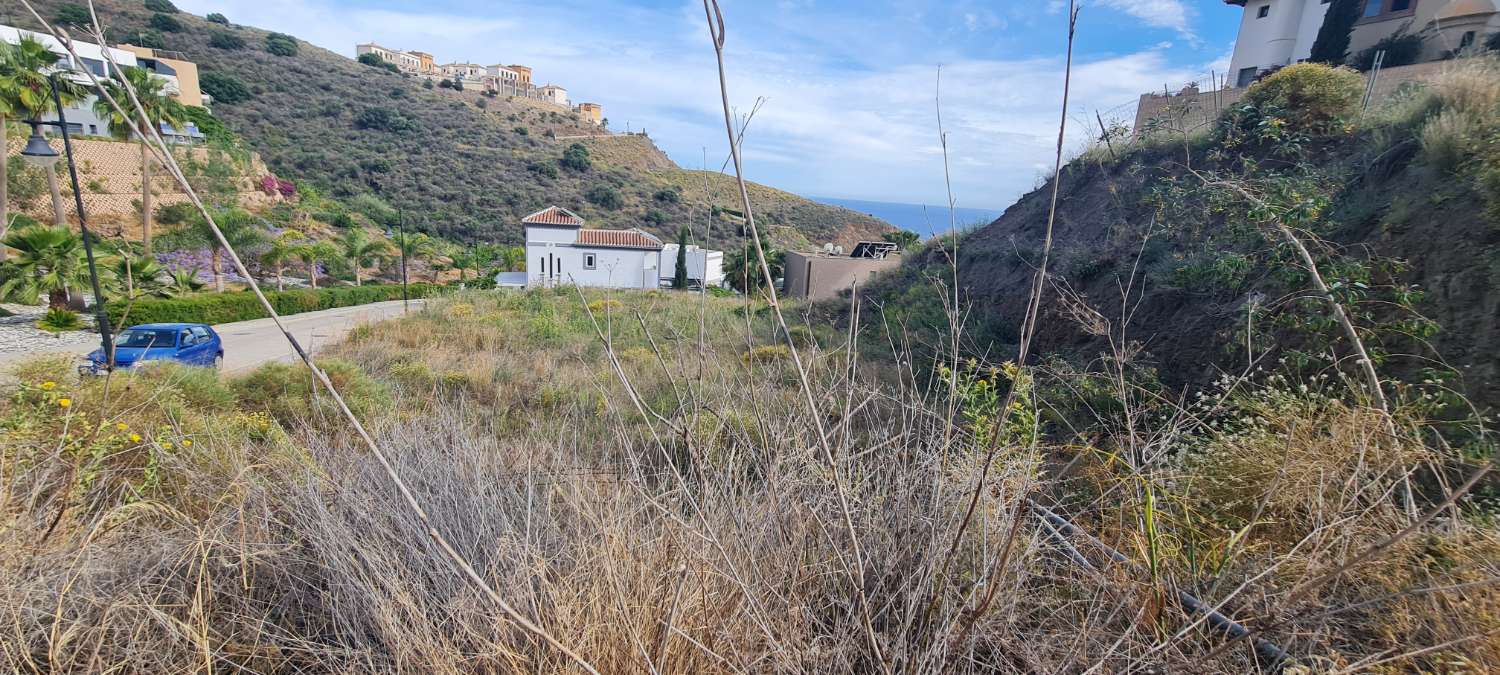 Stedelijk perceel 1050 m² in Peñoncillo - Torrox