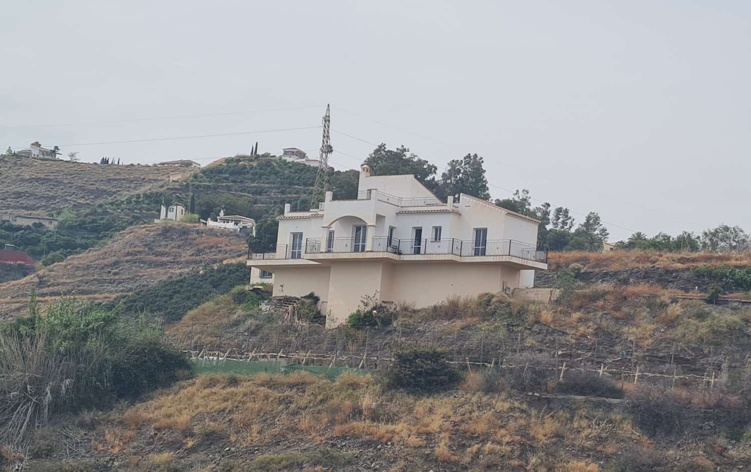 Villa avec vue incroyable avec ferme et terrain