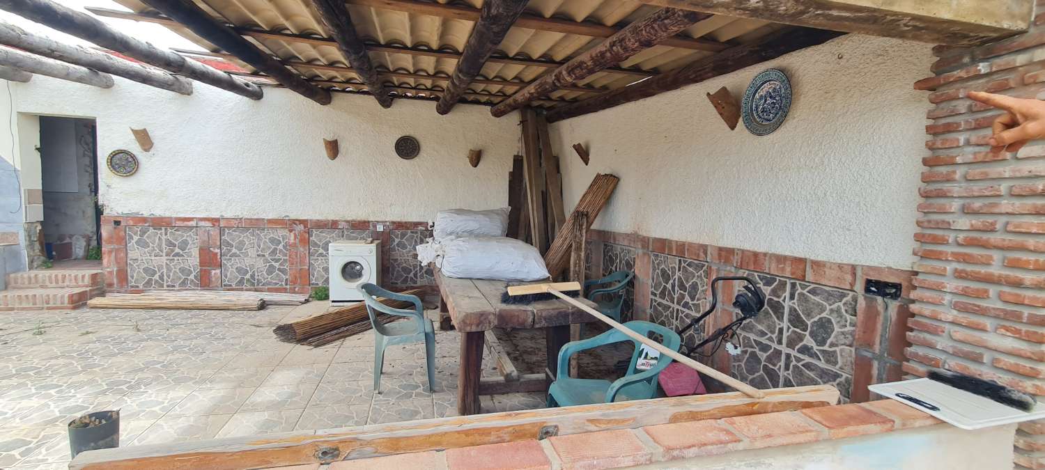 Unique opportunity: Traditional farmhouse with land and pool in Nerja