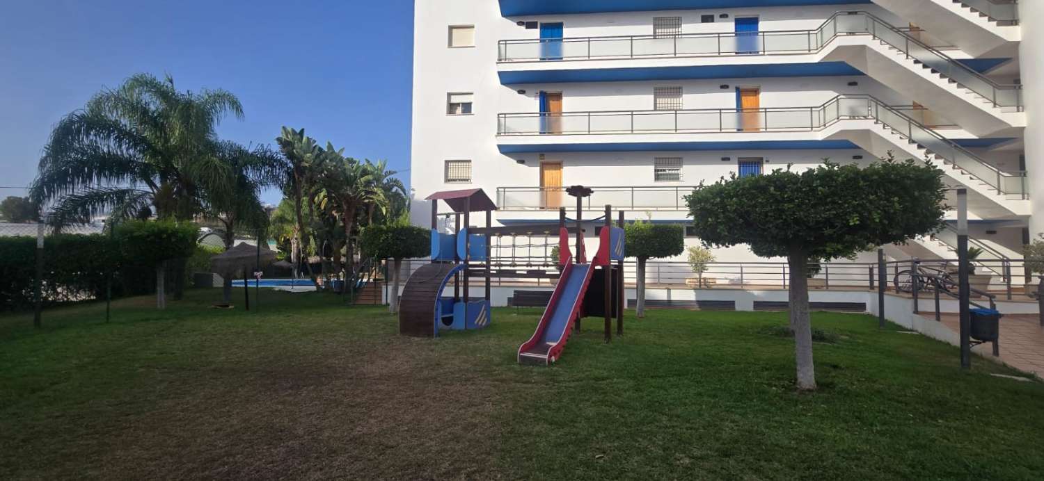 Apartamento en alquiler en Torrox Costa