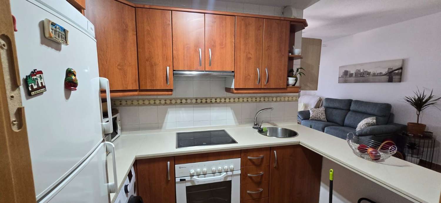 Apartamento en alquiler en Torrox Costa